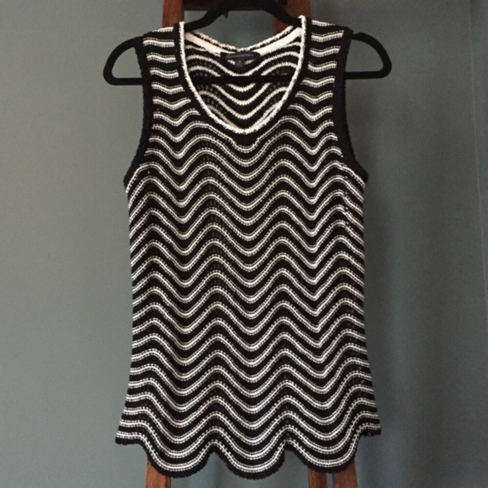 Brooks Brothers | Black and White Knit Tank